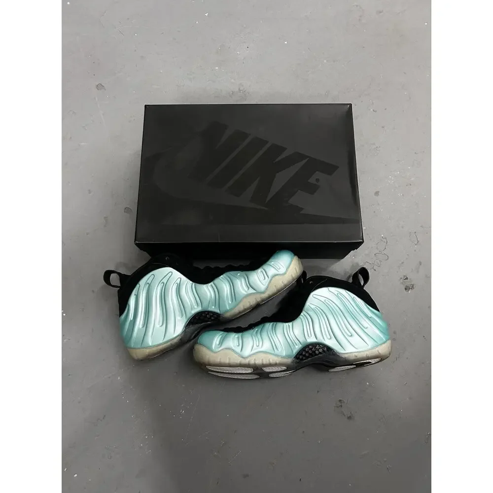 Size 9.5 - Nike Air Foamposite Pro Island Green